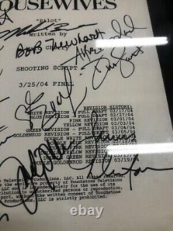 Desperate Housewives SIGNED Pilot 3/25/04 Shooting Script