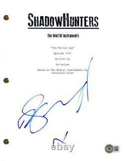 Dominic Sherwood Signed Shadowhunters Pilot Script Full Screenplay Beckett COA