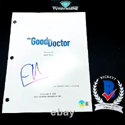 FREDDIE HIGHMORE SIGNED THE GOOD DOCTOR PILOT EPISODE SCRIPT with BECKETT BAS COA
