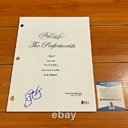 GREAME THOMAS KING SIGNED PLL THE PERFECTIONIST PILOT SCRIPT with BECKETT BAS COA