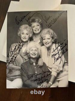 Golden Girls TV Show Pilot Script And Photo Signed By Cast