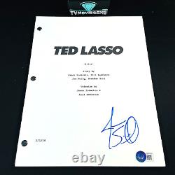 JASON SUDEIKIS SIGNED TED LASSO FULL PAGE PILOT SCRIPT with BECKETT BAS COA