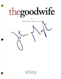 Julianna Margulies Signed The Good Wife Pilot Script Authentic Autograph