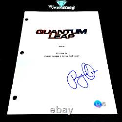 RAYMOND LEE SIGNED QUANTUM LEAP FULL PAGE PILOT SCRIPT with BECKETT BAS COA