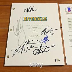 Riverdale Signed Pilot Script By 4 Cast Members LILI Reinhart Cole Sprouse Coa