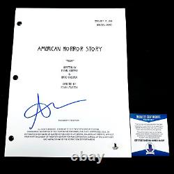 SARAH PAULSON SIGNED AMERICAN HORROR STORY PILOT EPISODE SCRIPT with BECKETT COA