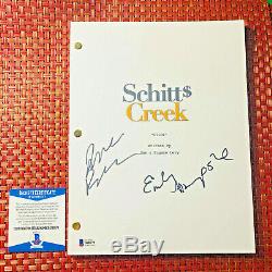 SCHITT'S CREEK SIGNED PILOT SCRIPT BY EMILY HEMPSHIRE & JENNIFER ROBERTSON w COA