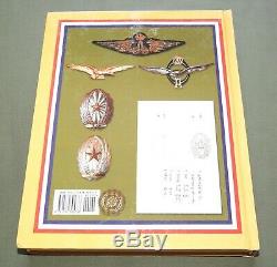 SIGNED US Army WW1 AIR SERVICE PILOT WINGS FLIGHT BADGE INSIGNIA REFERENCE BOOK