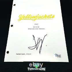 SOPHIE NELISSE SIGNED YELLOWJACKETS AUTOGRAPHED PILOT SCRIPT with BECKETT BASCOA