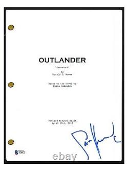 Sam Heughan Signed Autographed OUTLANDER Pilot Episode Script Beckett BAS COA