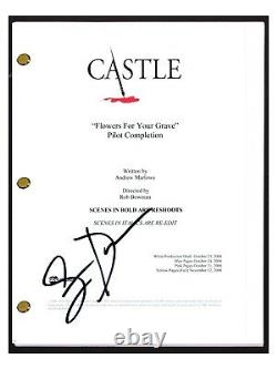Seamus Dever Signed Autographed CASTLE Pilot Episode Script Screenplay COA