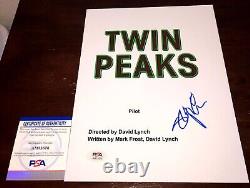 Sheryl Lee Twin Peaks Laura Palmer Pilot Script Signed Script Cover PSA E1