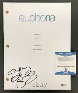 Sydney Sweeney autograph signed Euphoria Full Pilot Script (C) Beckett BAS COA