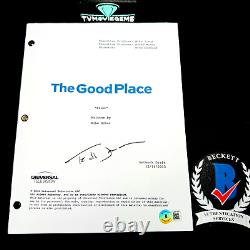 TED DANSON SIGNED THE GOOD PLACE PILOT EPISODE SCRIPT with BECKETT BAS COA