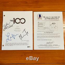 THE 100 HUNDRED SIGNED FULL PILOT SCRIPT BY 3 CAST with BECKETT COA ELIZA TAYLOR