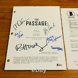 THE PASSAGE SIGNED PILOT SCRIPT BY 6 CAST MEMBERS with BECKETT BAS COA